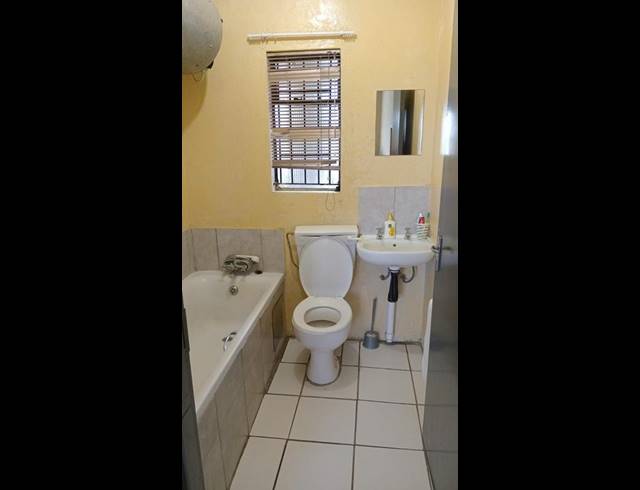 2 BEDROOM APARTMENT FOR SALE IN JABULANI